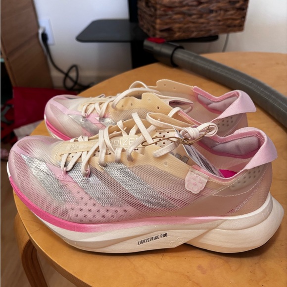 NWT Adidas Adizero Adios Pro 3 Tokyo Edition, Sakura Pink, W 7.5 / M 6.5 - Picture 1 of 5